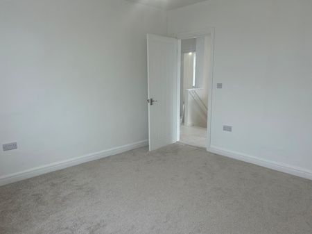 South Street - Photo 2