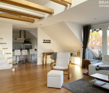 Moderne, hochwertige Dachgeschosswohnung über 2 Ebenen mit Balkon, ... - Photo 2
