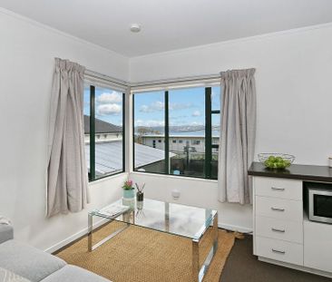 Sunny 1Bdr Studio - furnish or unfurnished - Photo 5