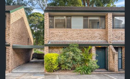 Townhouse with Open Plan Living - Photo 3