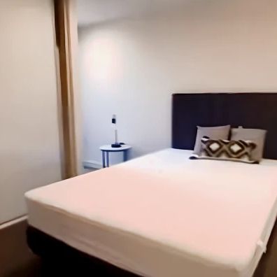 2 Bed 2 Bath - Furniture included - Photo 3