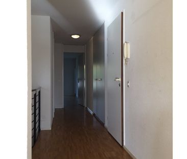 Sunny 4.5-room apartment on the ground floor is waiting for you! - Foto 2