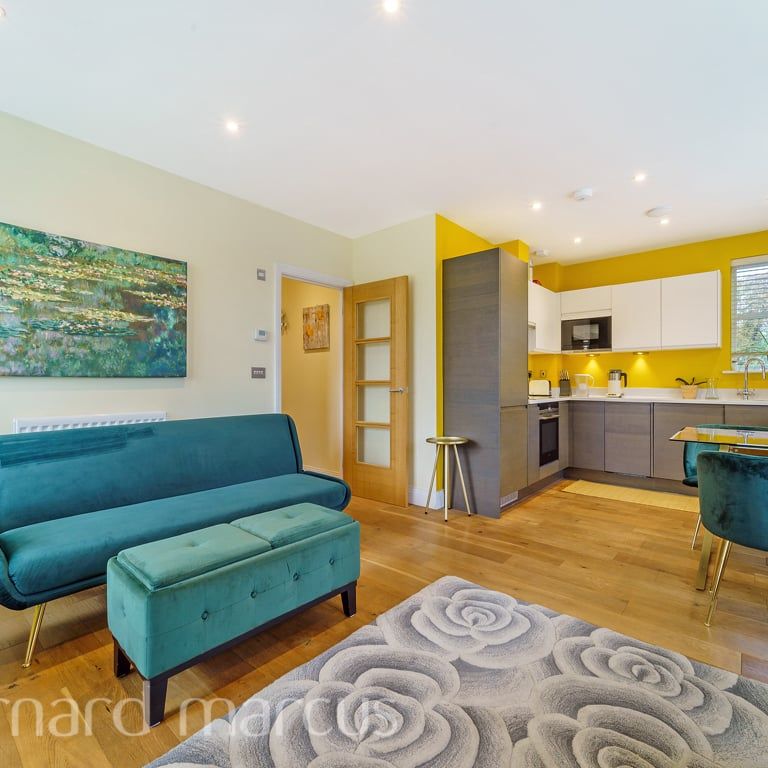 Horticultural Place - Photo 1