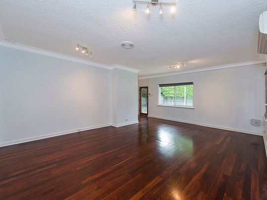 Perfect Location! - Photo 1