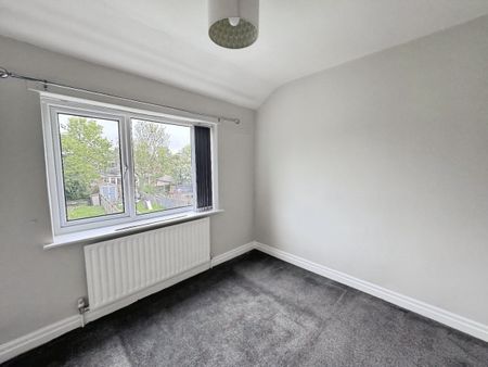 Birksland Moor, Birkenshaw, BD11 - Photo 3