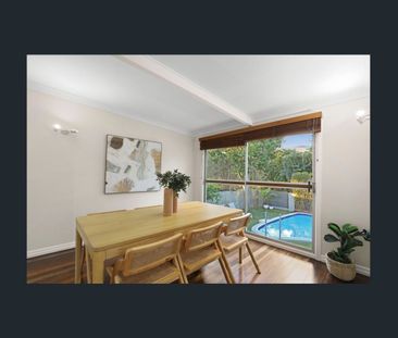 A Beautiful Balance of Space and Lifestyle - Photo 4