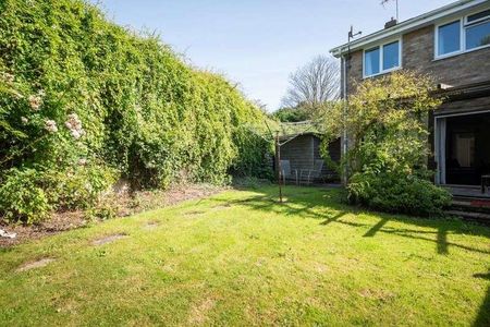 St Michaels Road, Canterbury, CT2 - Photo 2