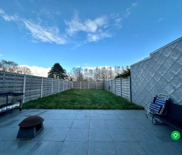 Recente nieuwbouwwoning met drie slaapkamers en garage te Eernegem - Foto 1