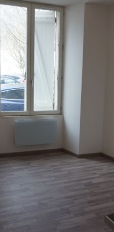 Location Appartement P2 Sens - Photo 1