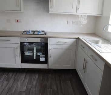 3 bedroom detached house to rent - Photo 6