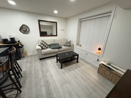 For Lease - 47 Cooper Creek Court Unit# Basement, Vaughan, Ontario - Photo 2