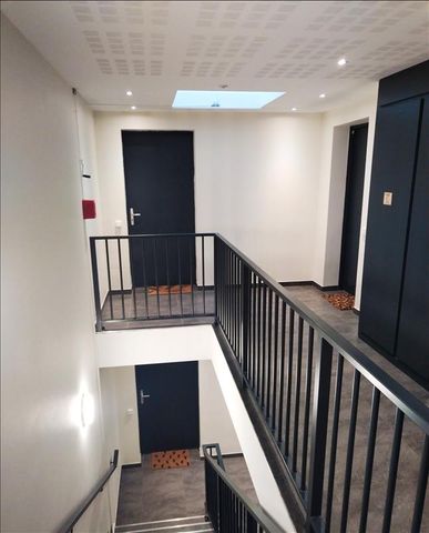 2 pièces - Meublé - 50 m² - 2ème étage - Colocation non autorisée - Photo 3