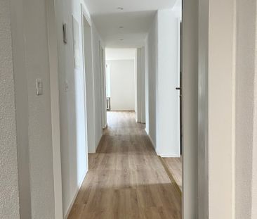 4.5 Zimmer, 100 m², 1. Stock - Foto 3