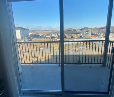 Magnifique 3 1/2 Style Condo - Photo 2