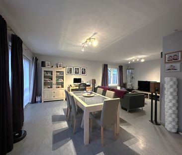 Appartement te huur - Foto 2