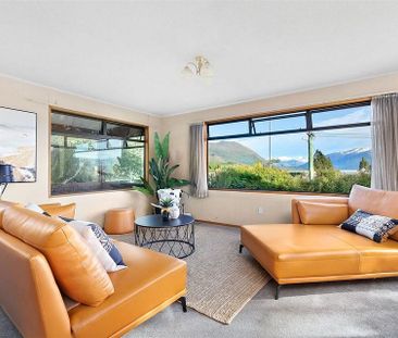 Charming 3BR Home in Wanaka! - Photo 5