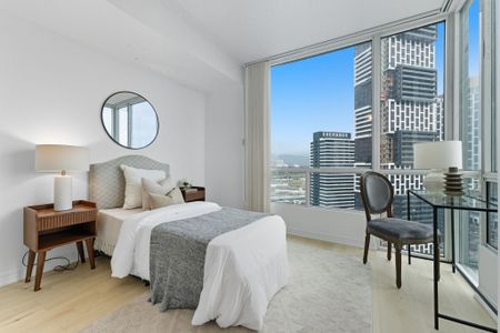 For Lease - 220 Burnhamthorpe Road Unit# 2702, Mississauga, Ontario - Photo 4