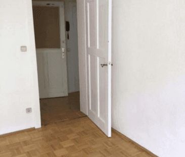Schön geschnittene 2 Zimmer Wohnung nähe Friedrichsweiher - Foto 1