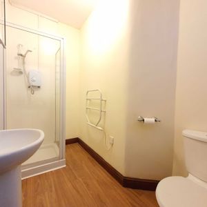 Albert Road, Blackpool - Photo 2