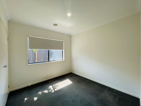 7 Major Way, 3029, Tarneit Vic - Photo 1