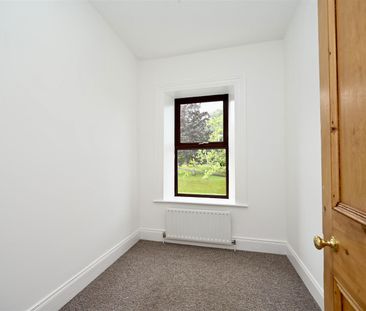 5 Orchard Place, Newtownards, BT23 7AE - Photo 2
