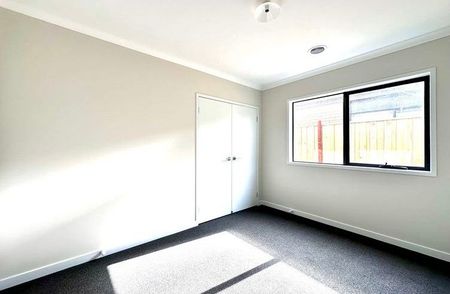 Live Where Convenience Meets Comfort! - Photo 5