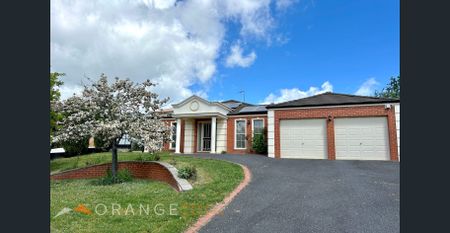 BEAUTIFUL 4-BEDROOM HOME IN A QUIET STREET - Photo 3