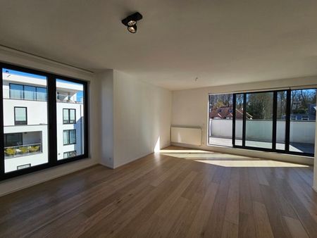 Appartement te huur - Photo 2