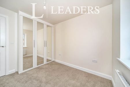 3 bedroom house to rent Rowan Road, Houghton Conquest, Bedford, MK45 - Photo 4