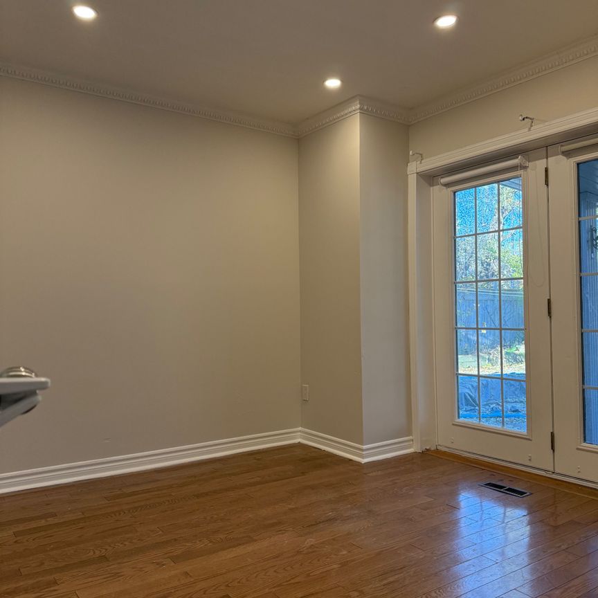 For Lease - 55 Esplanade Road, Brampton, Ontario - Photo 1