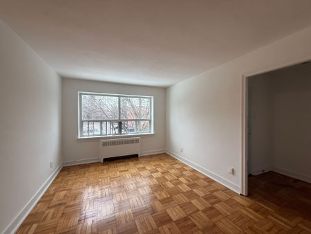 For Lease - 69 Old Mill Terrace Unit# 10, Toronto, Ontario - Photo 4