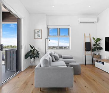 Modern 1-Bedroom Apartment in Prime St Peters Location (5mins walk ... - Photo 2