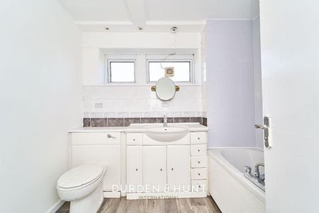 Scarfe Way, Colchester - Photo 2