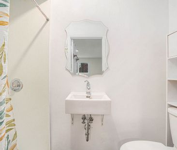 For Lease - 185 Mcarthur Avenue Unit# A, Vanier and Kingsview Park,... - Photo 5