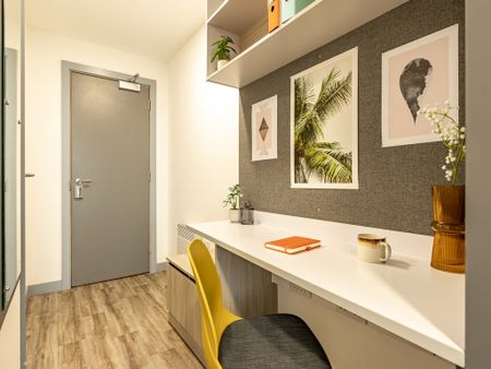 1 Bed Student Accommodation - Photo 3
