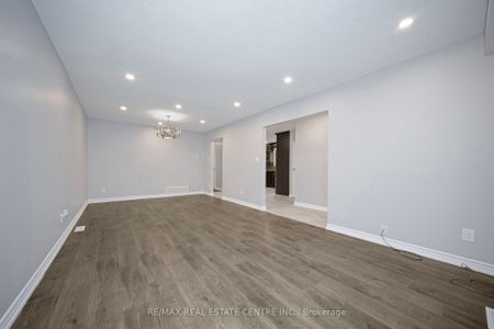 For Lease - 35 Madison Street, Brampton, Ontario - Photo 4