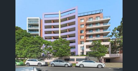 Oversized balcony with oval facing - Photo 3