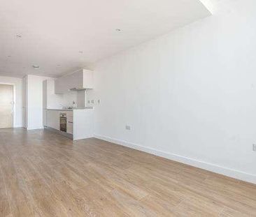 Royal Winchester House, Bracknell, RG12 - Photo 3