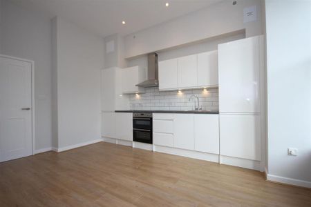 1 bedroom flat to rent - Photo 3