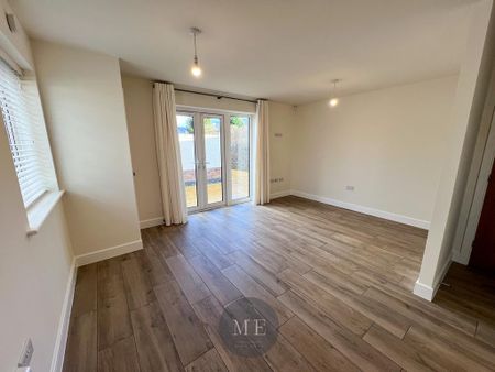 2 bedroom detached house to rent - Photo 2