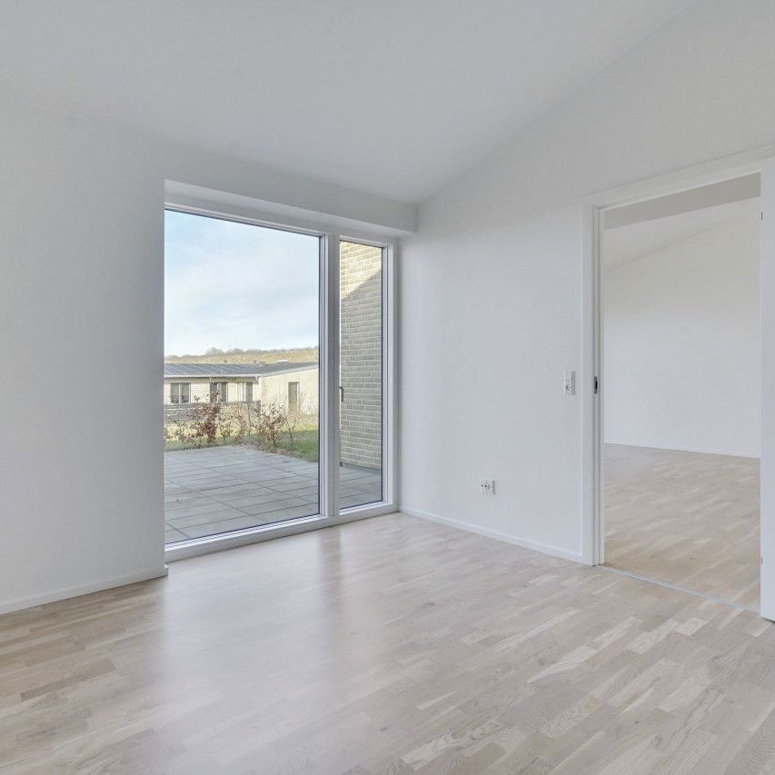 Frydenlund 231, 7120 Vejle Øst - Photo 1