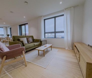 2 bedroom flat to rent - Photo 4