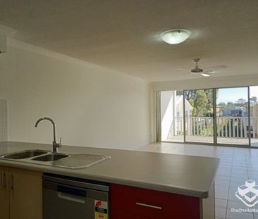 Lovely Unit in a Central Location - Photo 1