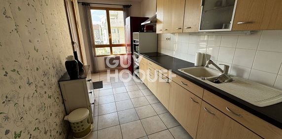 DECINES CHARPIEU : appartement T2 meublé 53 m²) à louer - Photo 2