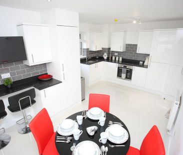 1 bedroom in a house share to rent - Photo 5