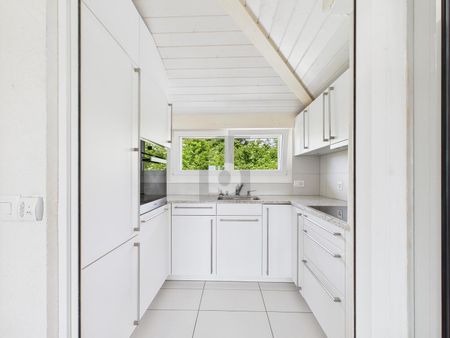 ESPACE LUMINEUX ET MEUBLÉ - Foto 2