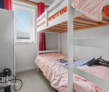 3 bedroom terraced house to rent - Photo 5