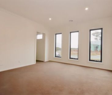 3 Bed, 2 Bath - Photo 1