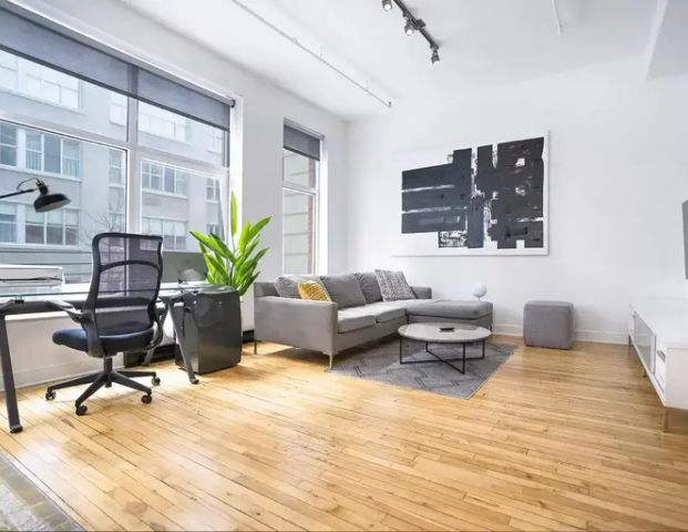 Lofts Clark (Furnished) - Douek.ca | 4521 Ave Clark, Montreal - Photo 1