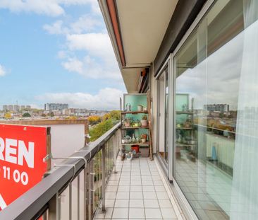 App met 1 slpk, 2 terrassen en ondergrondse autostaanplaats. - Photo 2